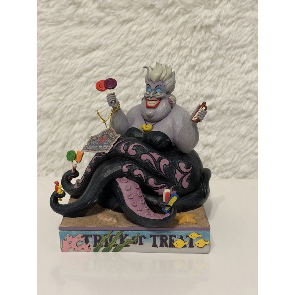 Disney Traditions Jim Shore URSULA Deliciously Greedy Trick or Treat New No Box